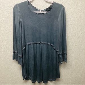 POL Gray Blouse Size Large